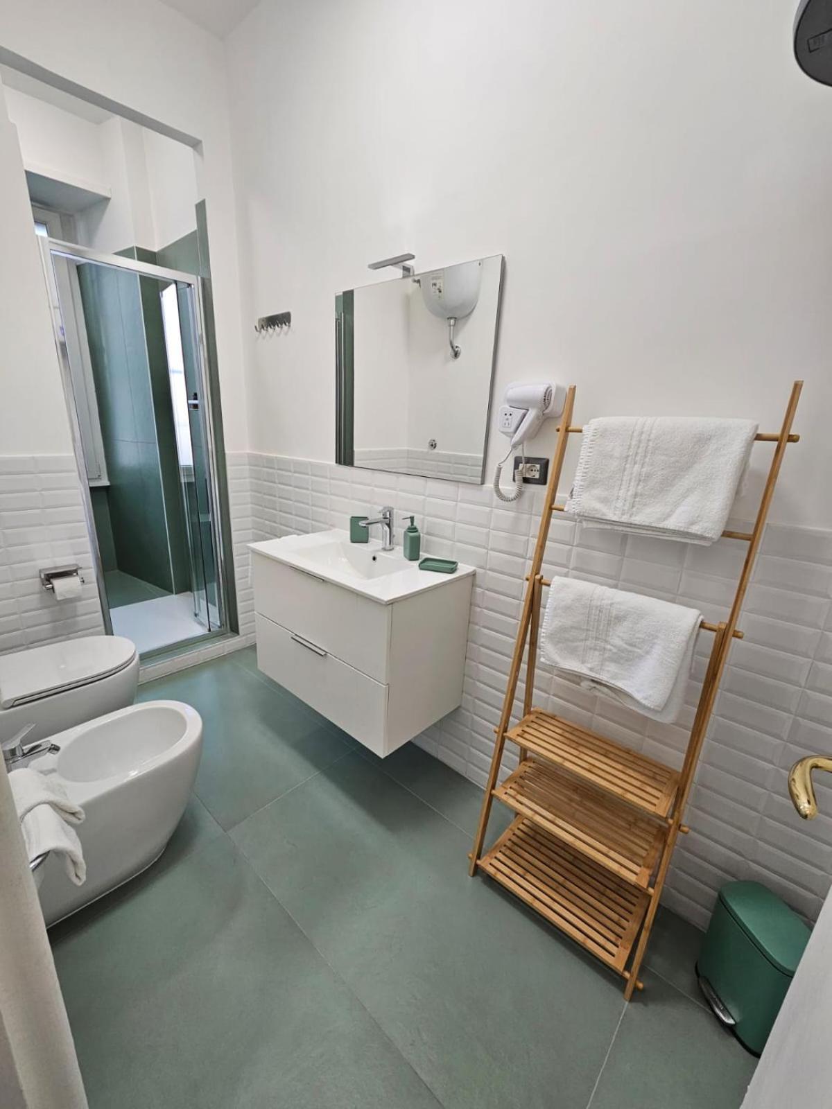 The Place Milizie Roma Ngoại thất bức ảnh
